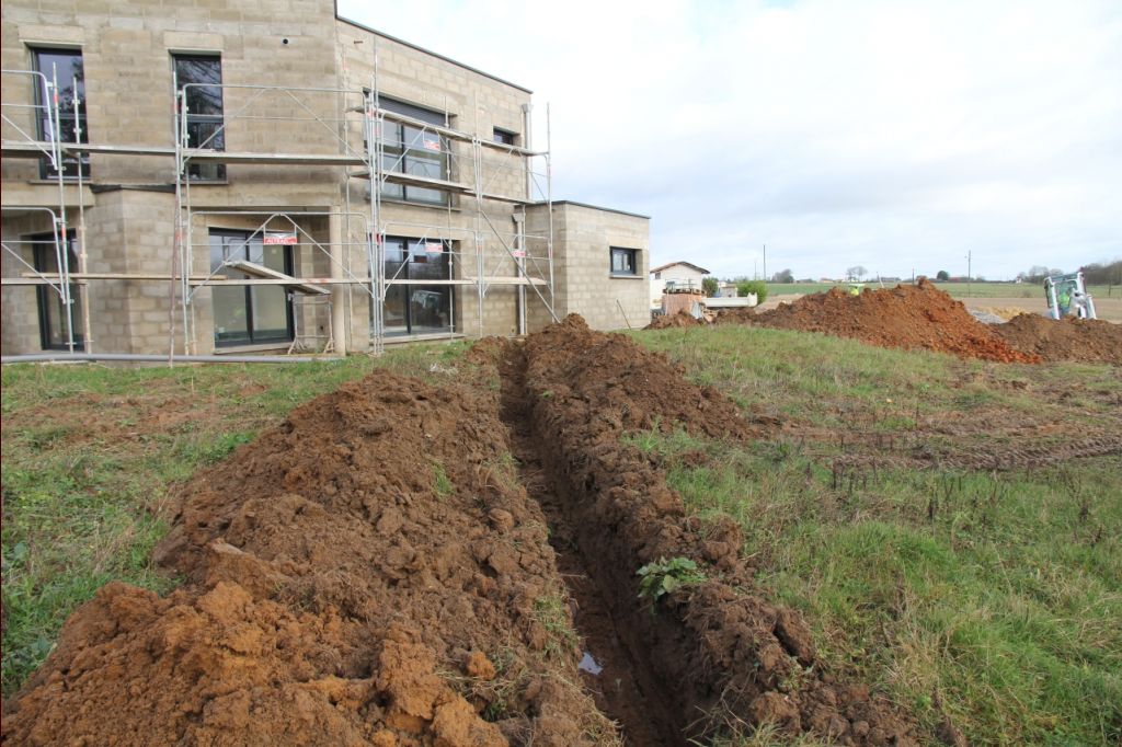 Une belle tranch�e pour le pluvial