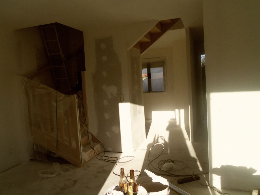 impression des murs et plafonds avant pose des sols
