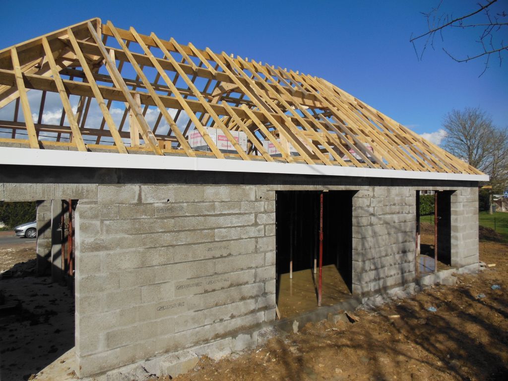 2 ouvertures pour les velux que l'on voit pas trop !!
