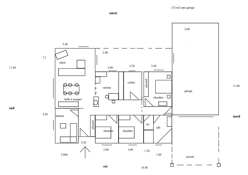 notre projet qui en est  la base, le terrain vient d'tre born, nous avons 1000 m2 et 25.40 m de faade