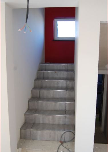 Escalier, reste joint et plinthes