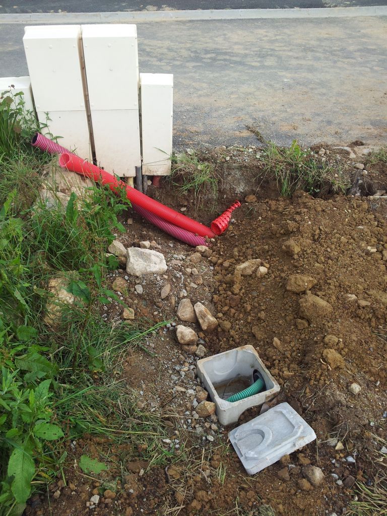 Arrivée PTT / Gaz / EDF