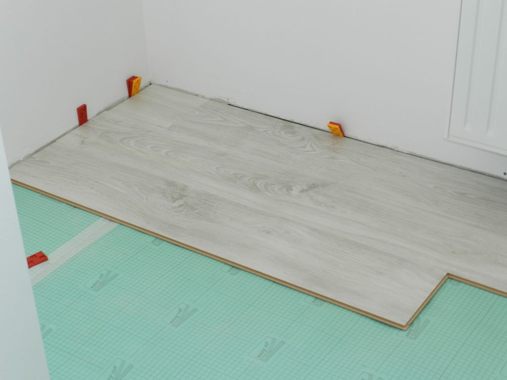 D�but du parquet - chambre �tage