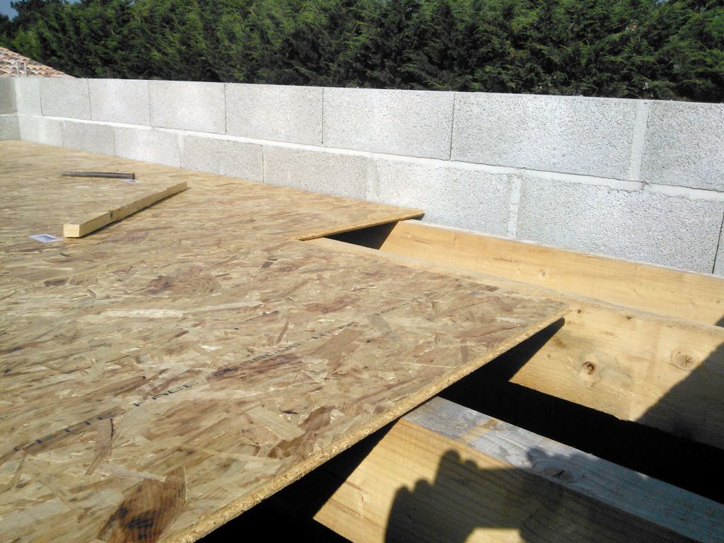 Charpente pour l'OSB sur la partie garage.