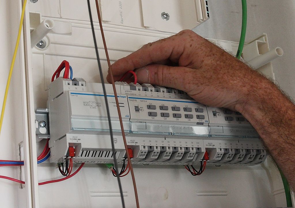 Réalisation du tableau domotique KNX HAGER