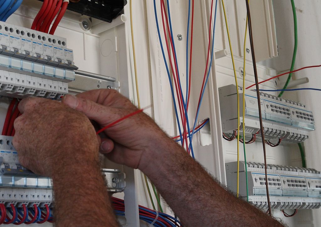 Réalisation du tableau domotique KNX HAGER