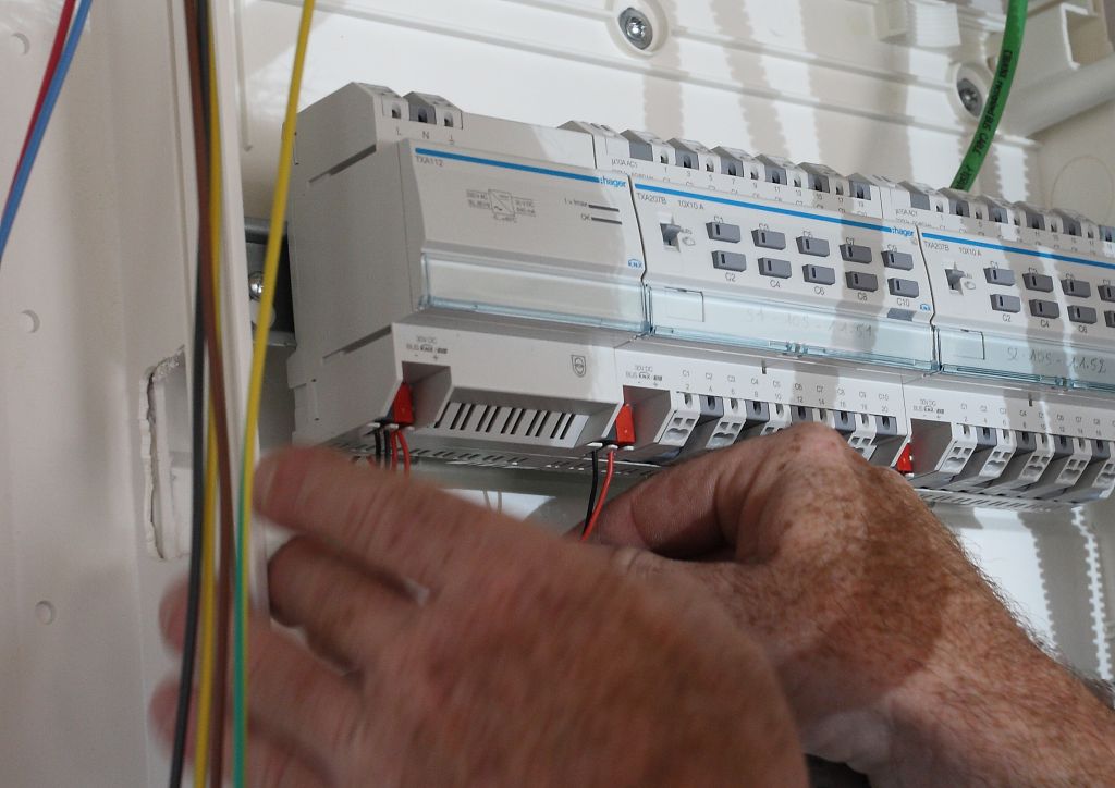 Réalisation du tableau domotique KNX HAGER