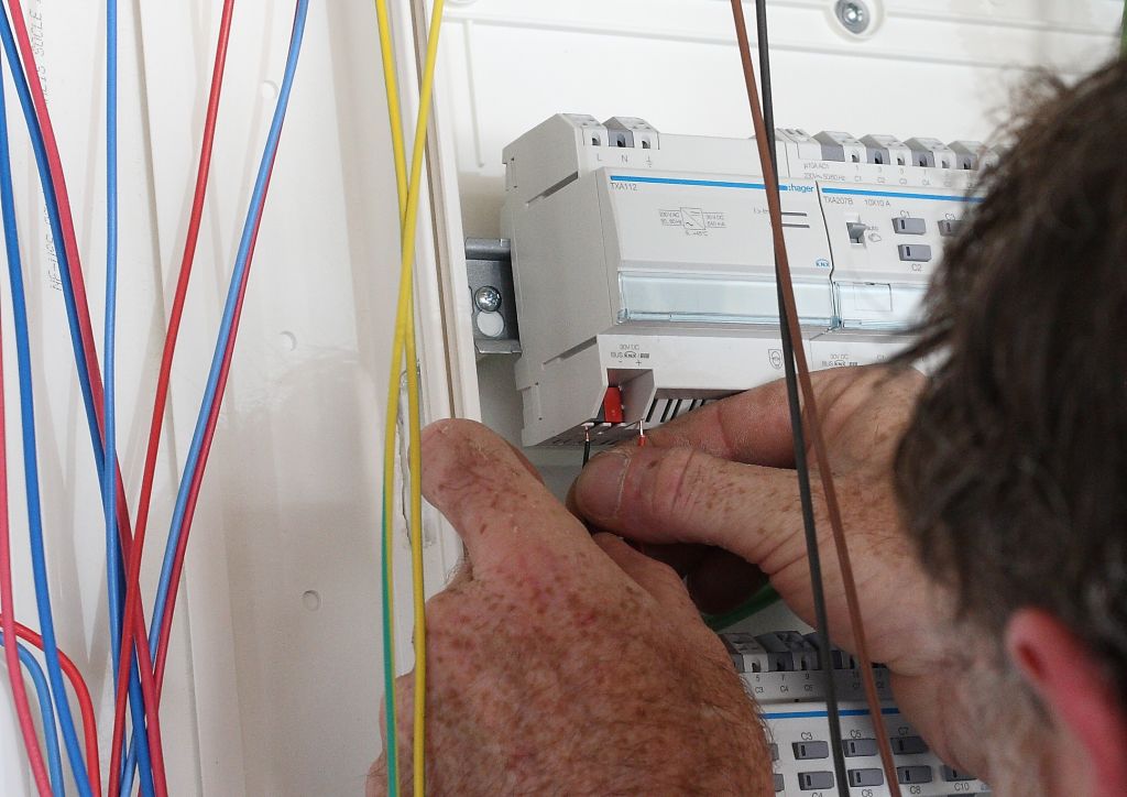 Réalisation du tableau domotique KNX HAGER
