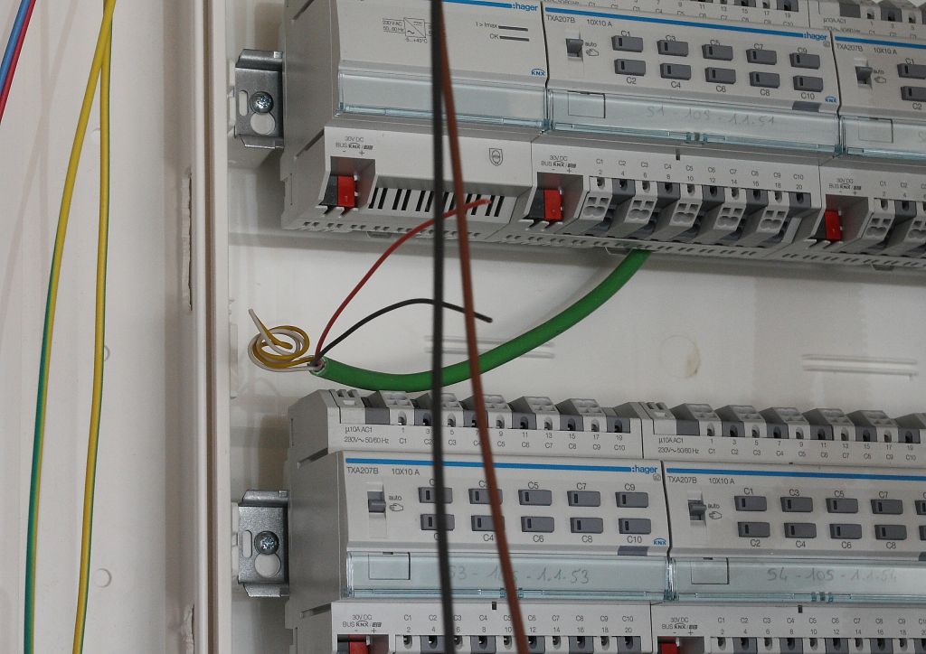 Réalisation du tableau domotique KNX HAGER