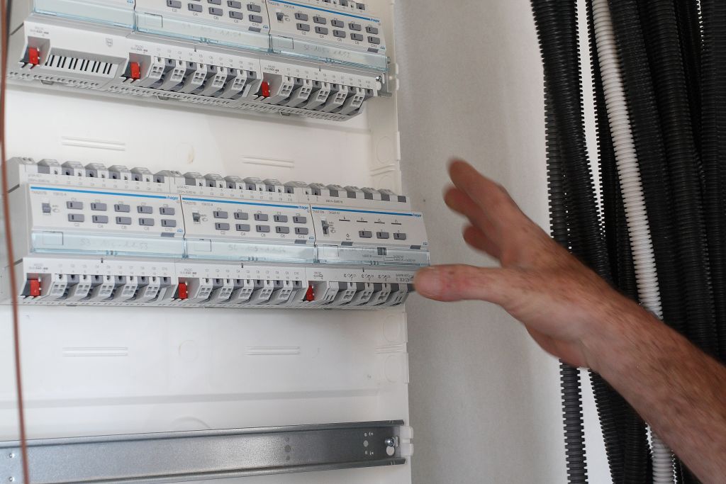 Réalisation du tableau domotique KNX HAGER