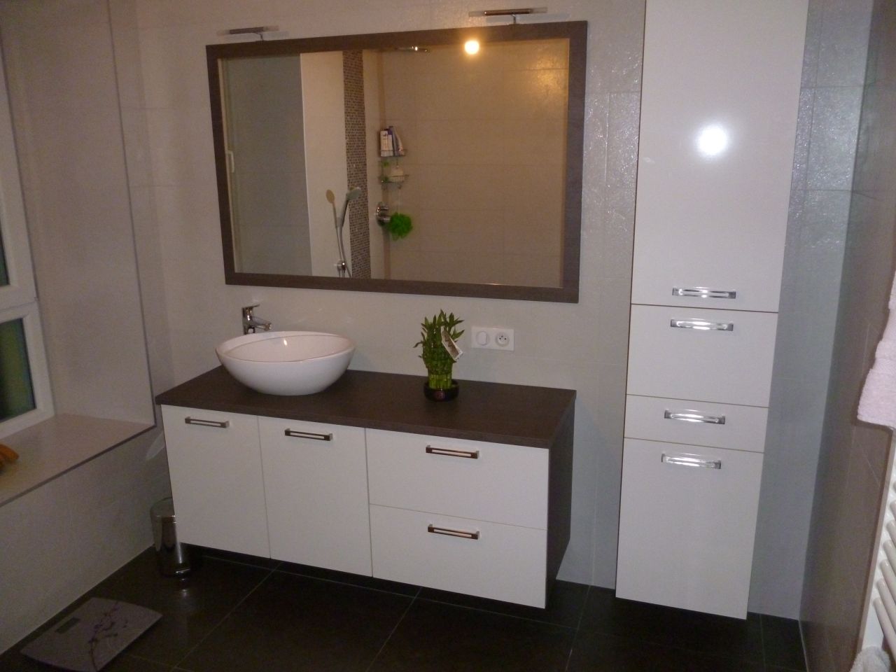 Meubles de salle de bains install�s