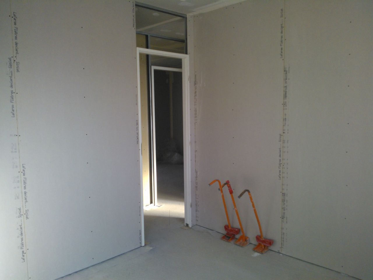 Une chambre en cours (avec les petits 