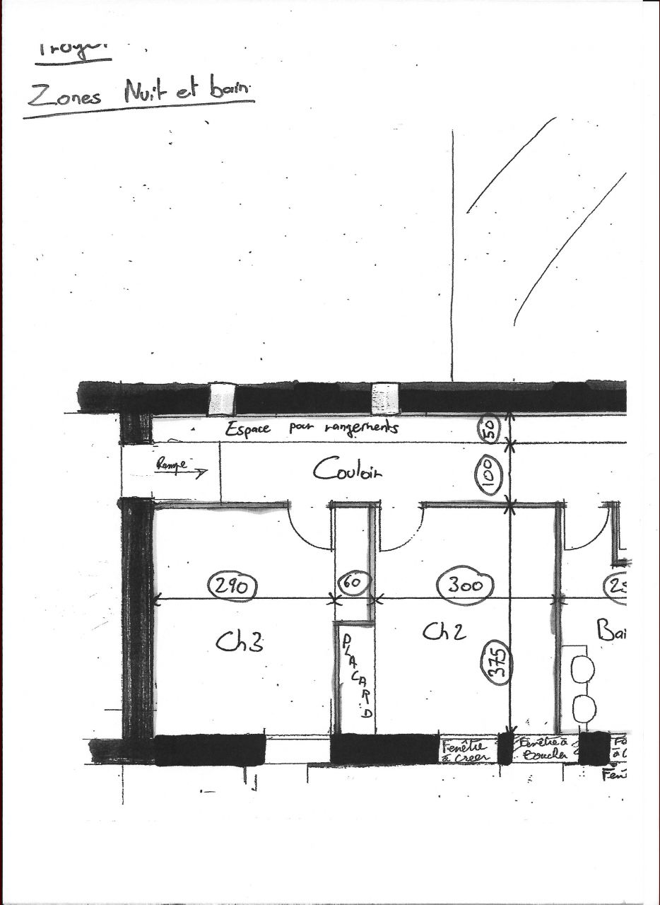 Projet 2. Ici la porte dans le mur porteur est dplace au nord pour ouverture couloir. Cration de 2 chambres et un SDB. Modification facade en bouchant une fenetre et en en ouvrant 2.