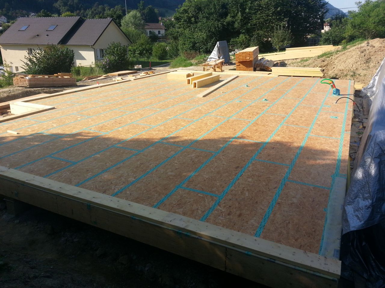 fermeture dalle (osb4 18mm) et lisse basse murs