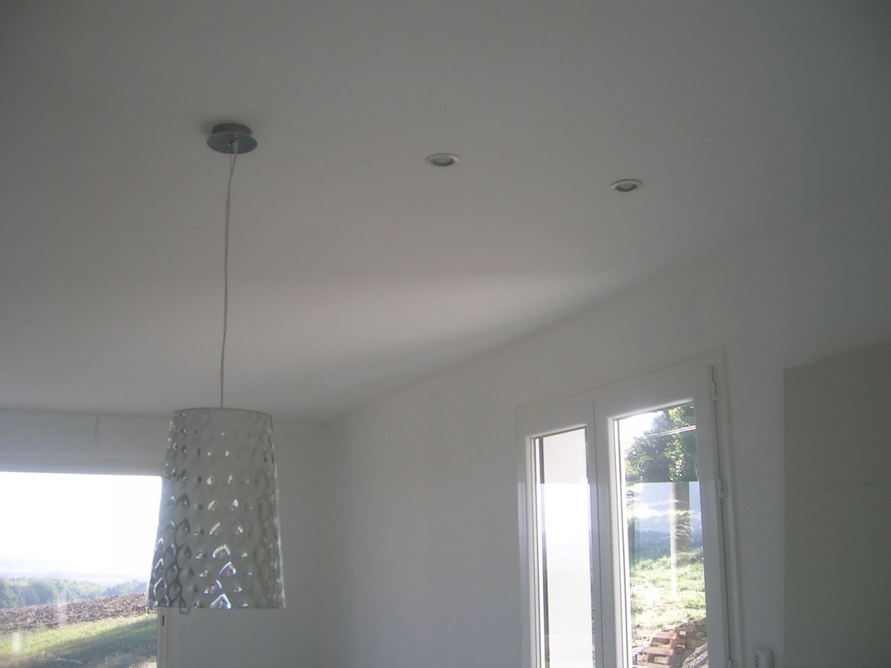 Spots et lustre cuisine