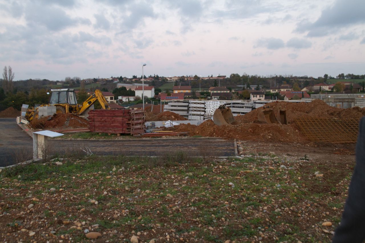 Vue lointaine du chantier