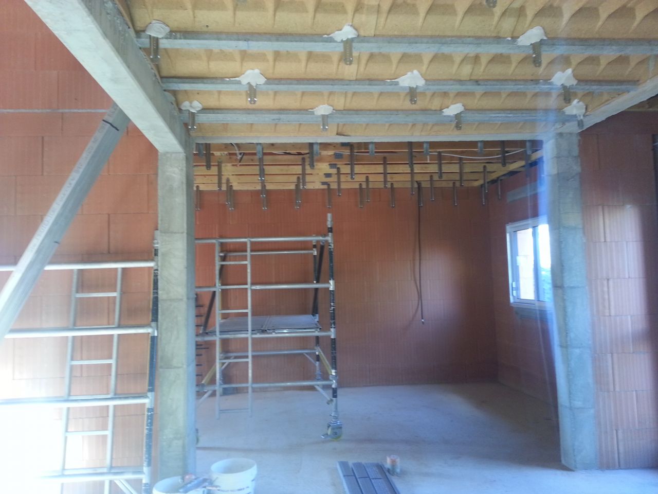 suspensions pour pose plafond
