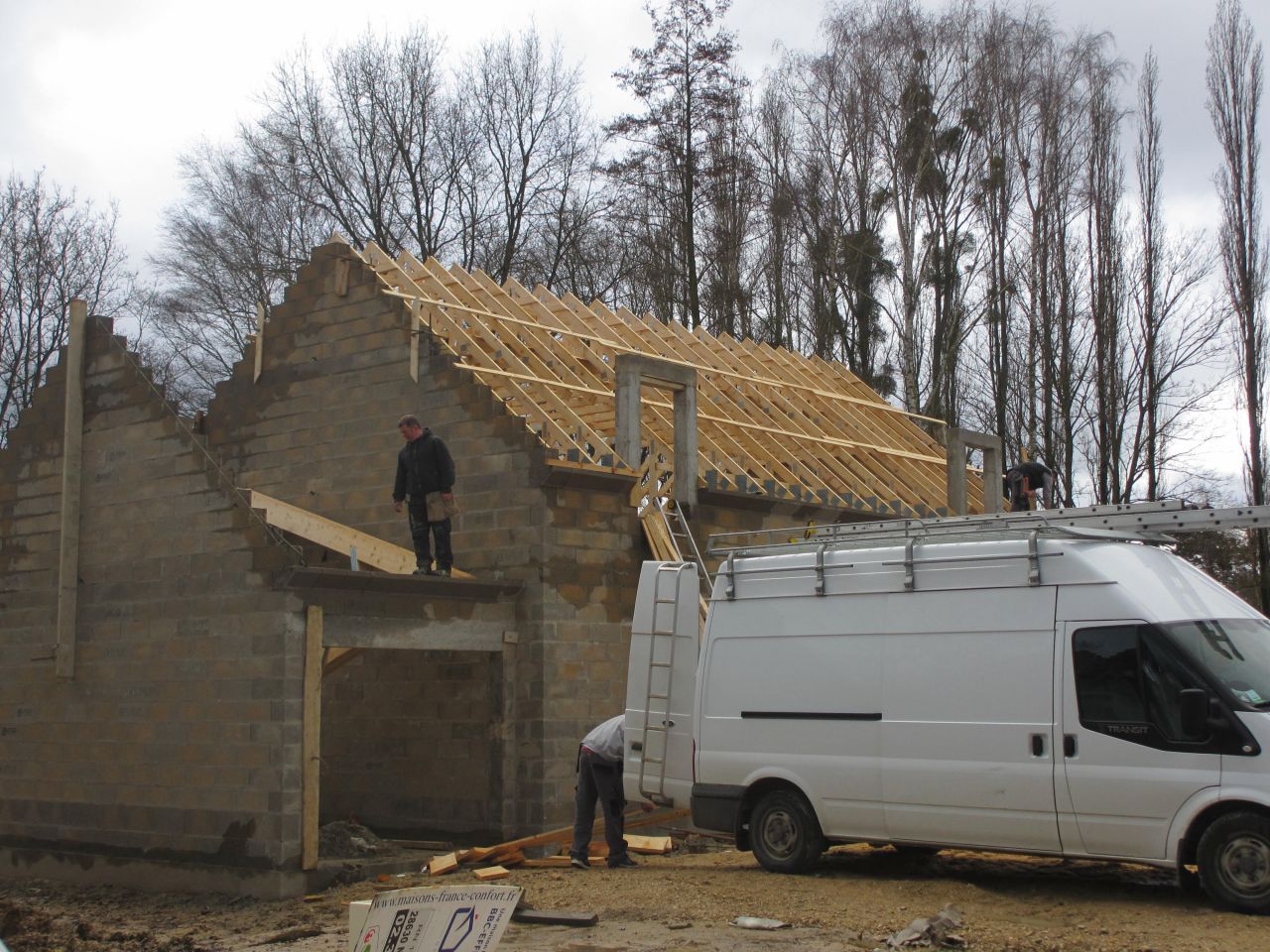Charpente garage en cours...