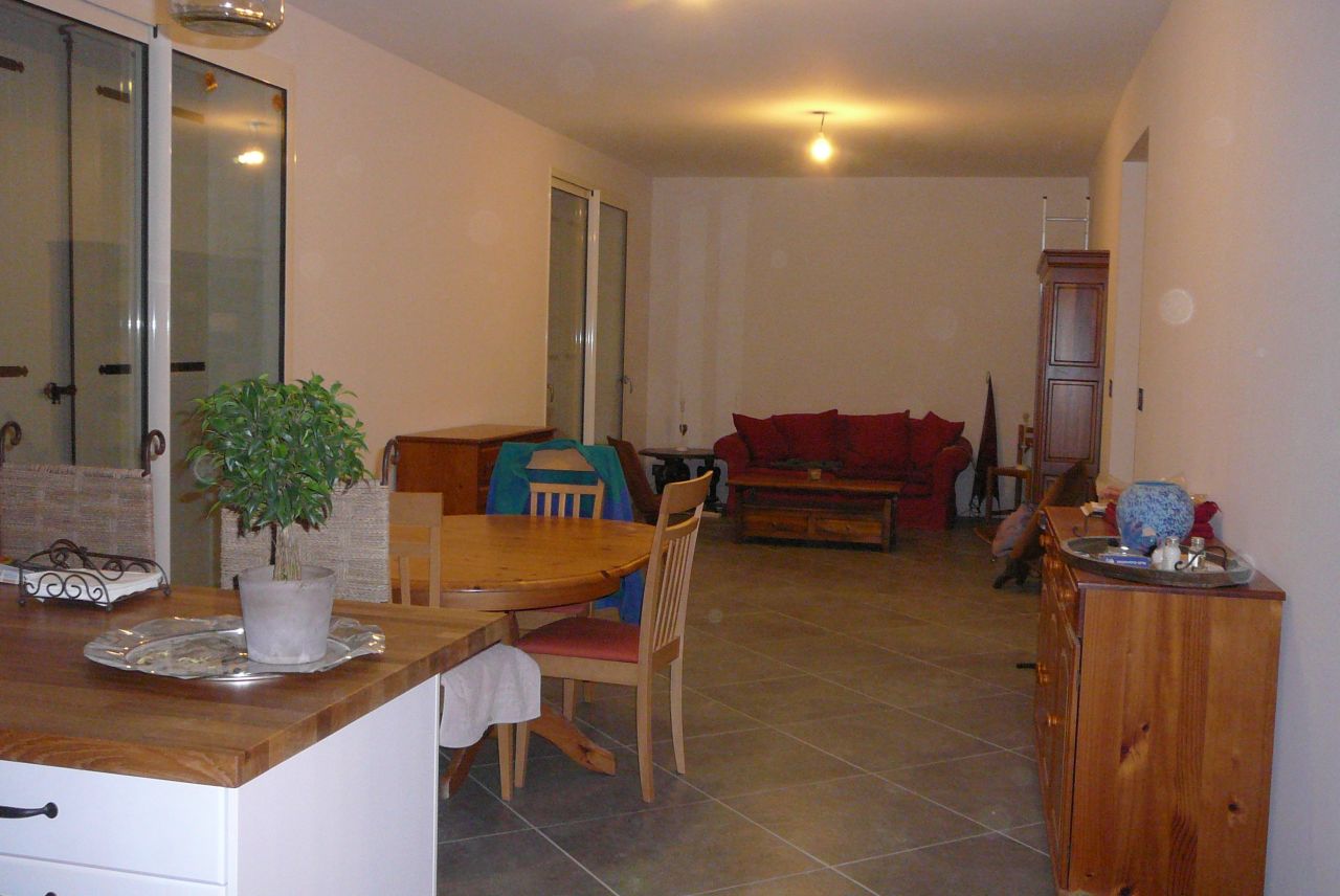 Relooking d'un meuble, sans charme, en pin