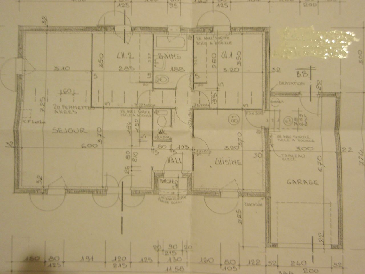 Surface habitable 78 m2
<br />
Plan labor  l'poque de la construction 1996