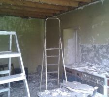 Enlevement du plafond cuisinne