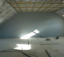 Photo de la projection de l'enduit d'étanchéité à l'air n°9