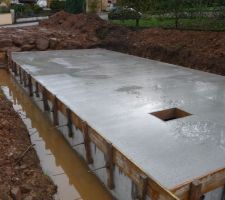 Au moins le b&eacute;ton n'a pas s&eacute;ch&eacute; trop vite...