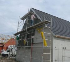 1ere couche des enduits extérieurs