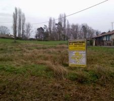 La pose de notre panneau apr&egrave;s l'obtention du permis de construire le 5.01.10