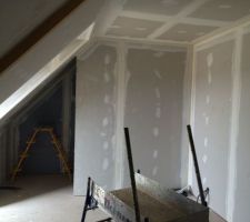 Bandes dans notre chambre