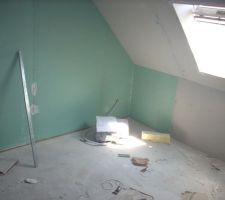 Chambre de droite cote jardin