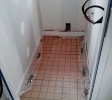 Début du chauffage au sol de l'étage (les WC)