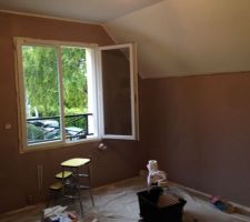 Chb de notre fille
1 seule couche sur les murs