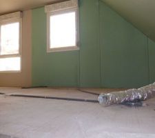 L'étage en cours de pose.