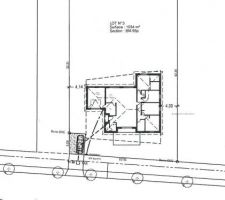Terrain avec implantation du plan provisoire