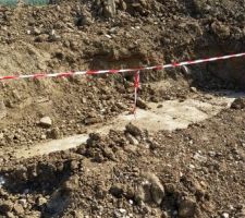 Trou destiné à recevoir les cagettes SAUL