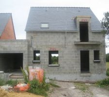 Fa&ccedil;ade avant au 3 Juin.