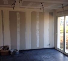 Pr&eacute;paration pour l'enduit des murs