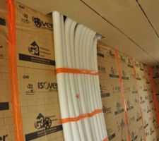 Plafond étage : perfo posé