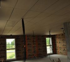 Plafond étage : perfo posé