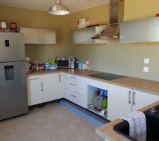 La cuisine sans les protections bleus (y a encore du boulot !)