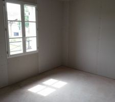 Chambre côté jardin 12m2