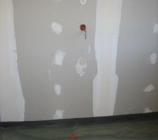 Pr&eacute;paration pour la chape chambres