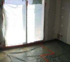 Pr&eacute;paration pour la chape coin TV