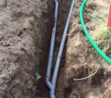 Notre raccordement est en cours avec notre terrassier en attendant le passage erdf le 19 juin