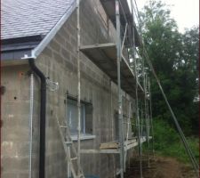 Ravalement maison avec enduit WEBER gris perle (091)