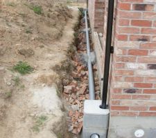 Pose des regards et des &eacute;vacuations eau de pluie