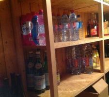 Étagères de la cave à vins