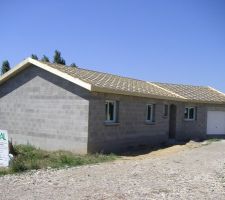 En attente des tuiles ...