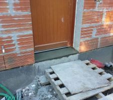 Chape de finition et seuils de porte